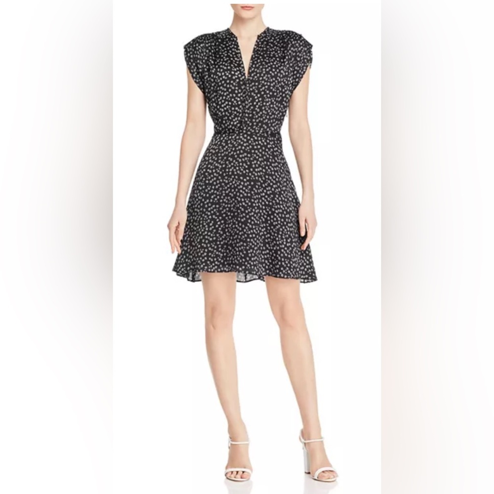 Equipment
Danette Floral-Print Mini Dress size 2. Great condition